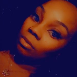 Meet your Posher, Bre